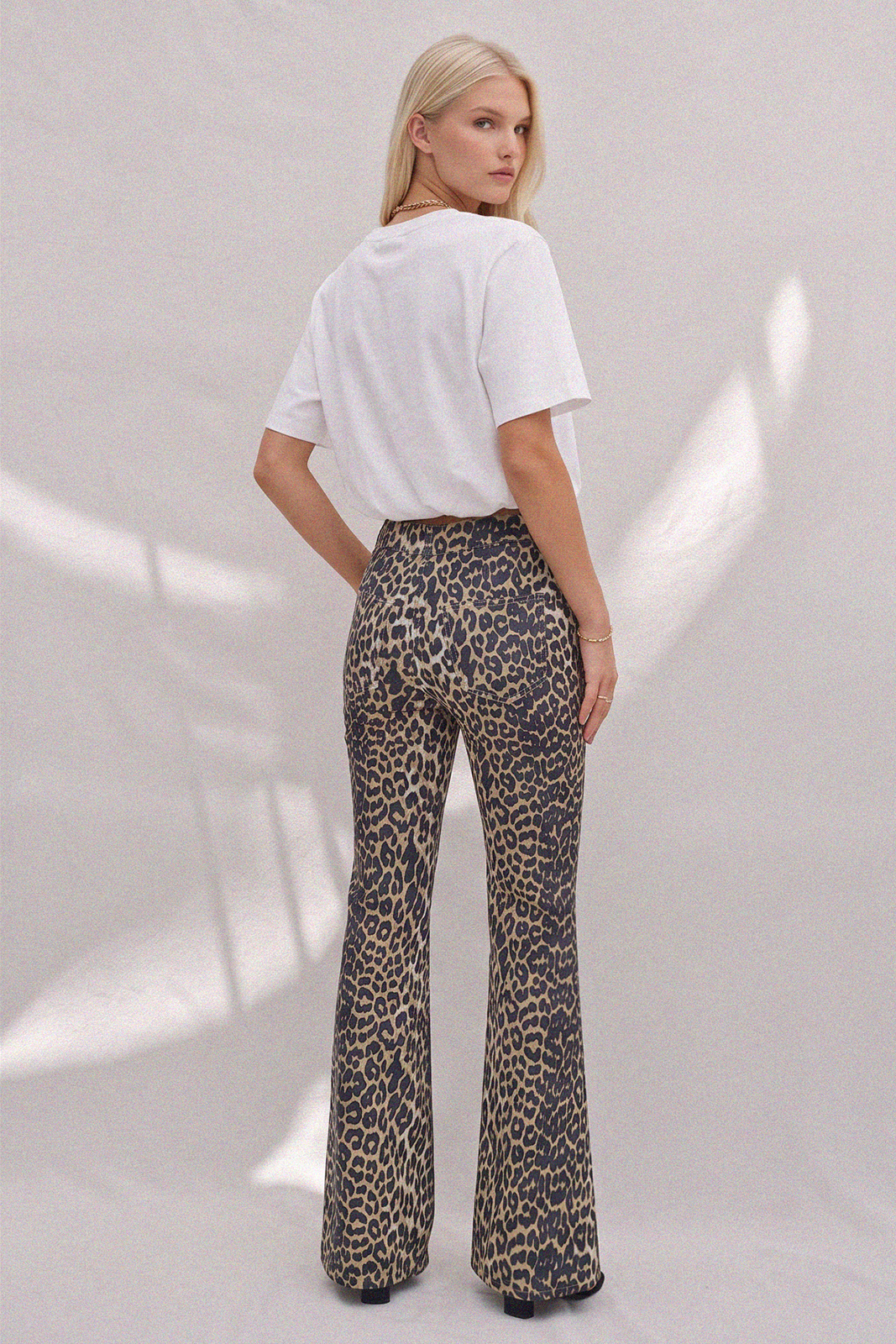 LEOPARD PRINT STRETCH DENIM FLARED JEANS W2021PIB