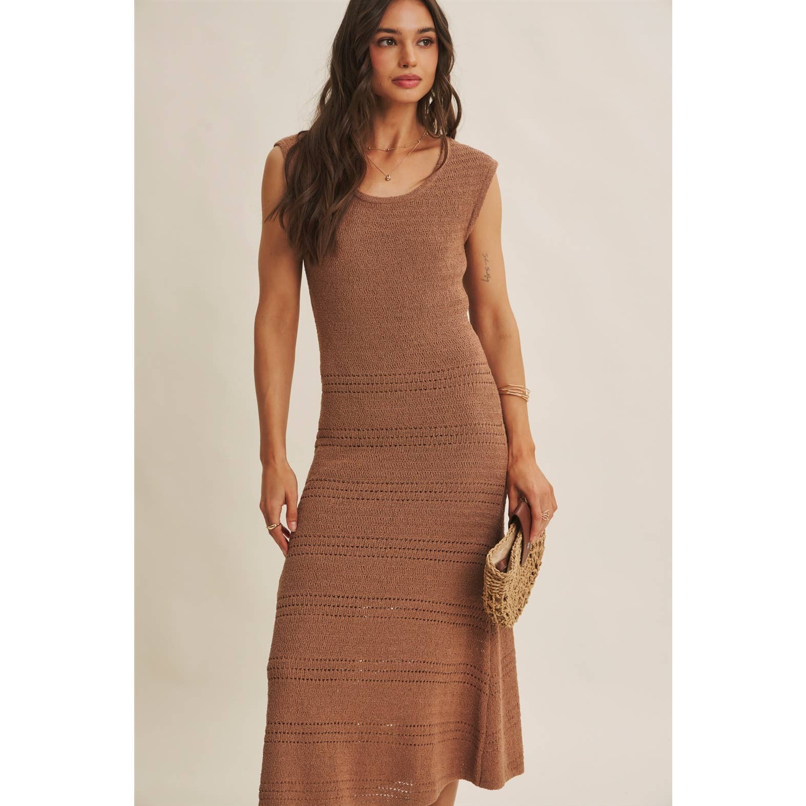 MINIMAL MUSE DROP SHOULDER FITTED TEXTURED KNIT MIDI DRESS