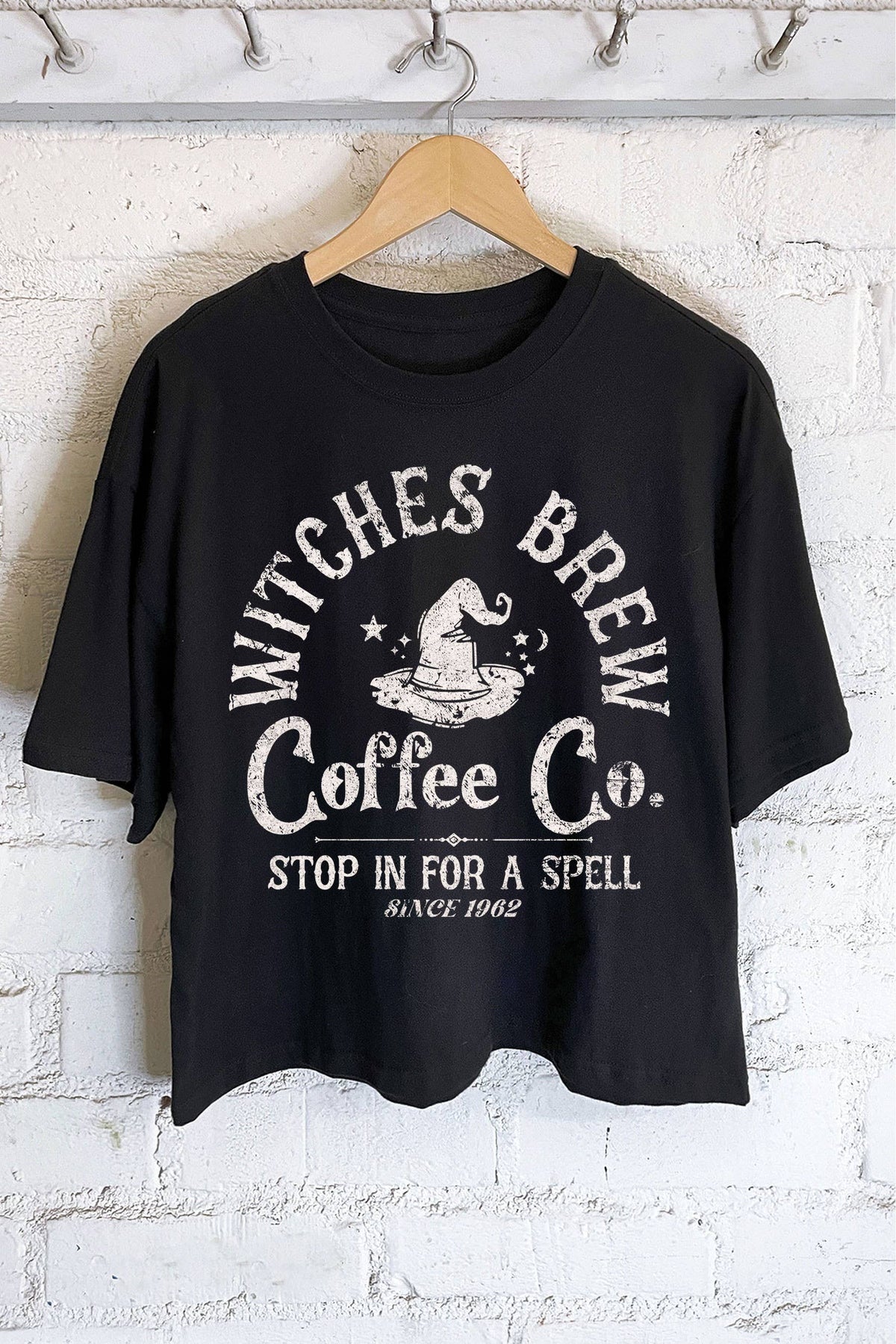 WITCHES BREW COFFEE CO GRAPHIC LONG CROP TOP