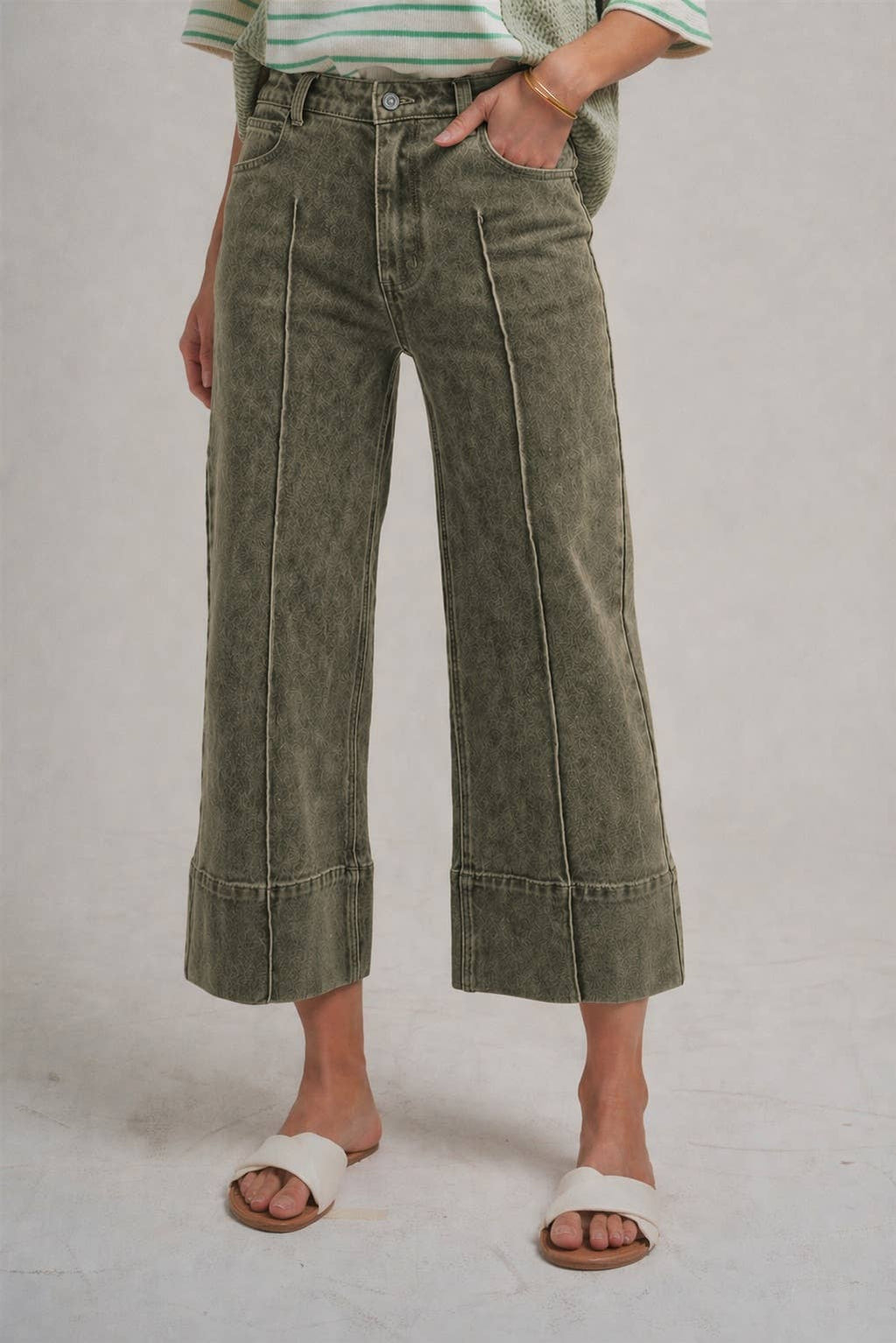 MID RISE VINTAGE WASHED WIDE LEG FRONT SEAMED JEANS PANTS