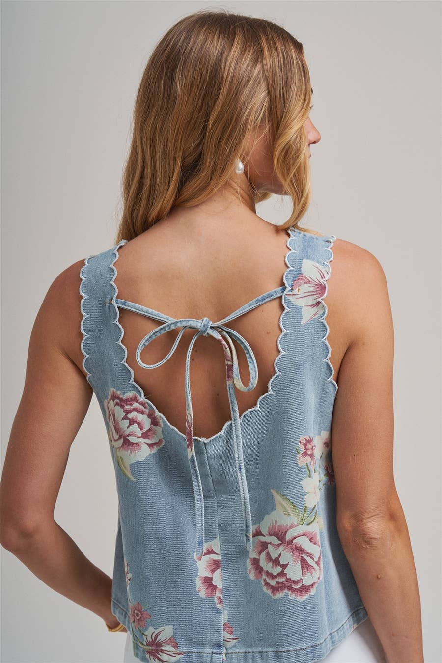 VINTAGE FLORAL DENIM TOP WITH SCALLOPED EDGE DETAIL