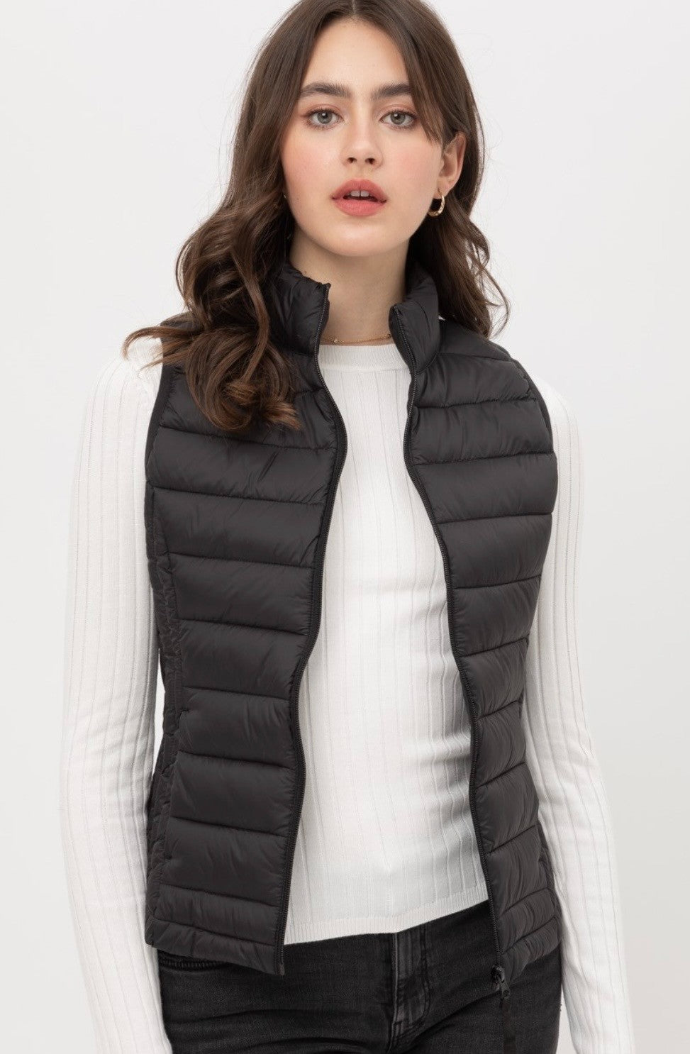 Lightweight Padded Puffer Vest w/ Pouch