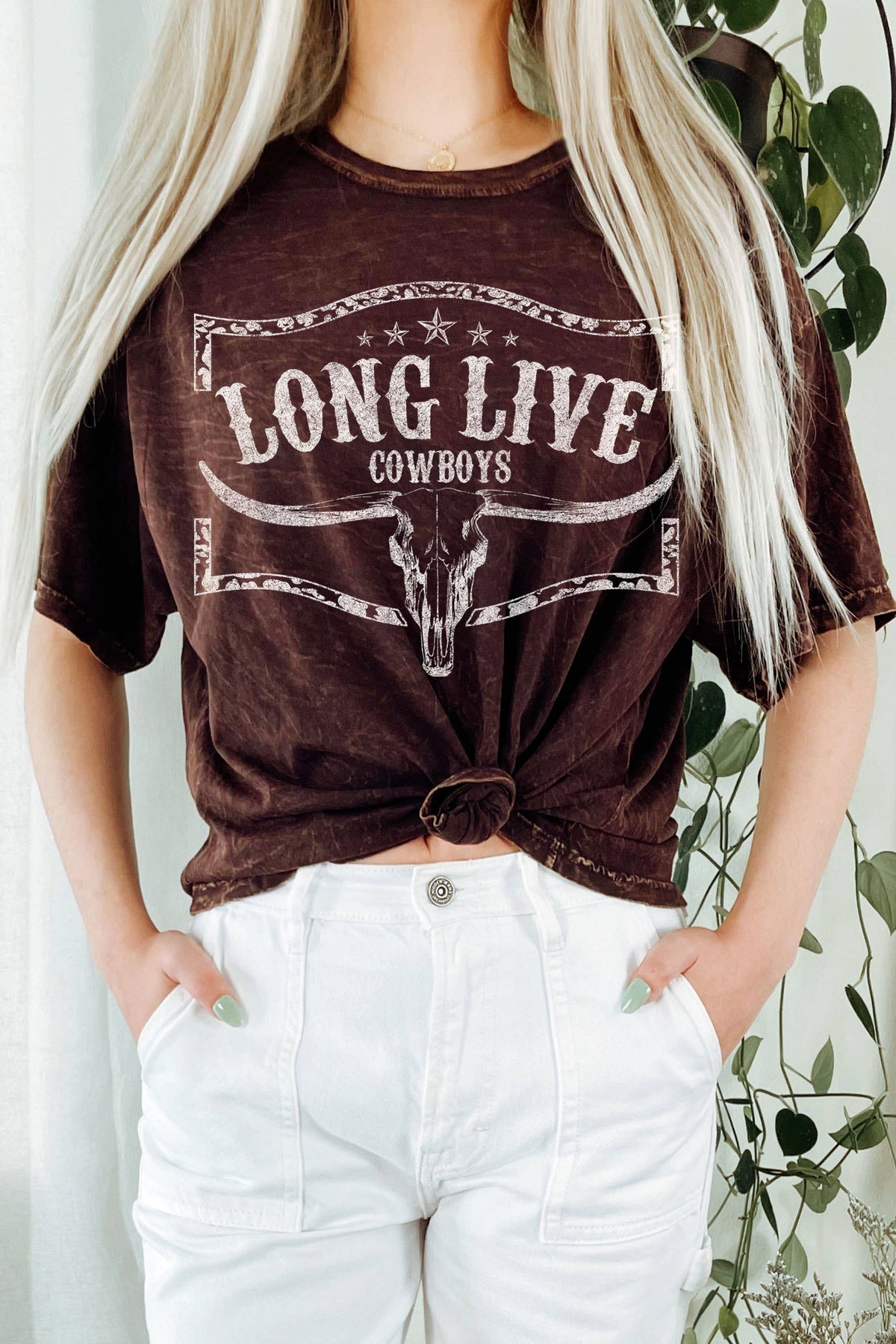 LONG LIVE COWBOY COW SKULL MINERAL GRAPHIC LONG CROP TOP