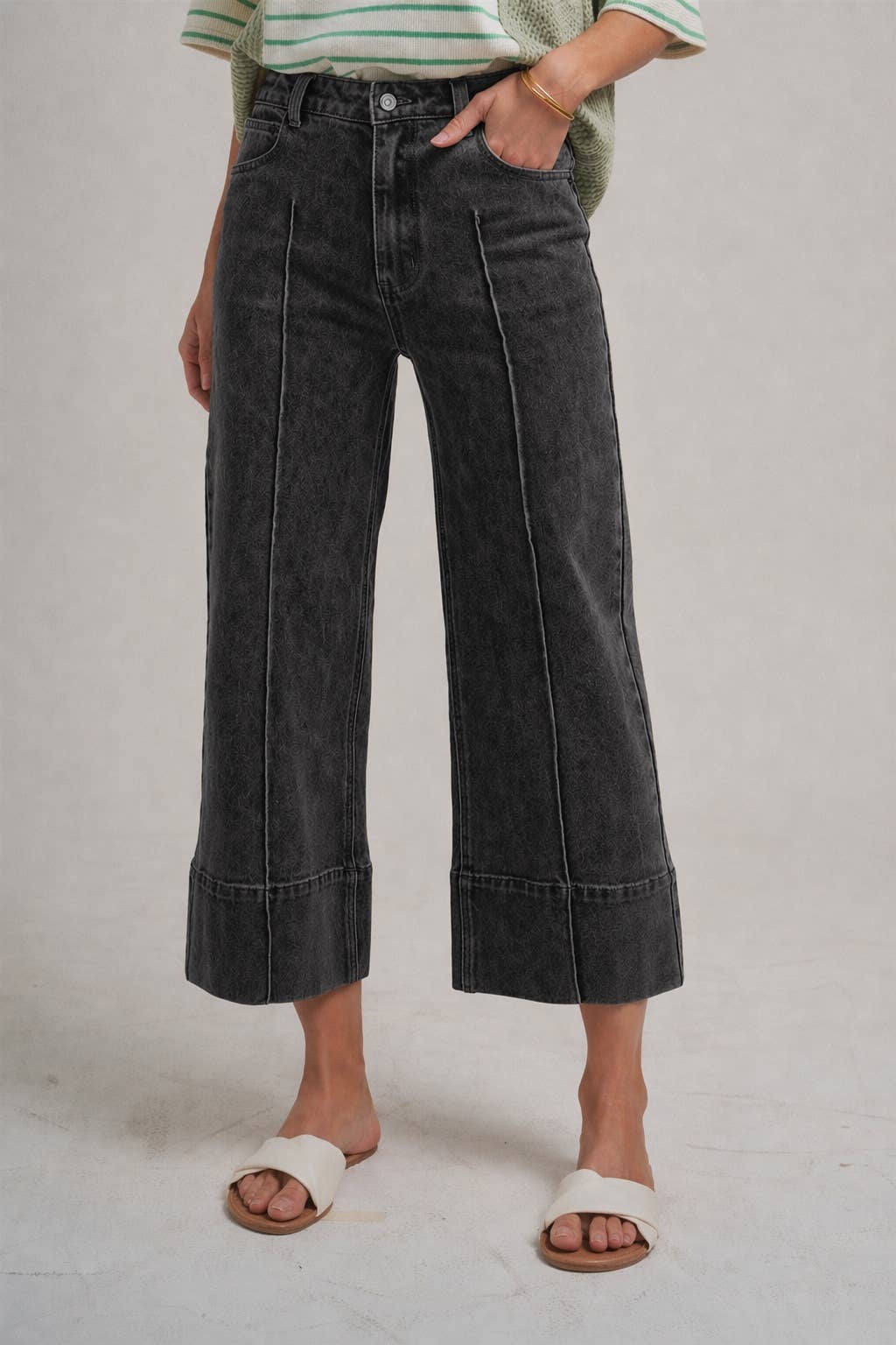 MID RISE VINTAGE WASHED WIDE LEG FRONT SEAMED JEANS PANTS