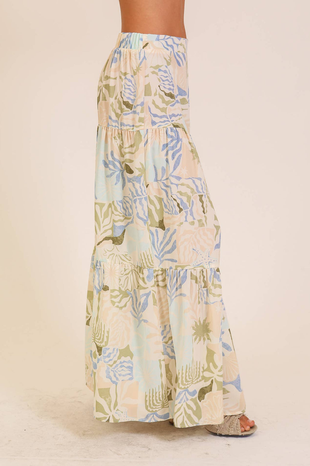 Tropical Print Tiered Maxi Skirt