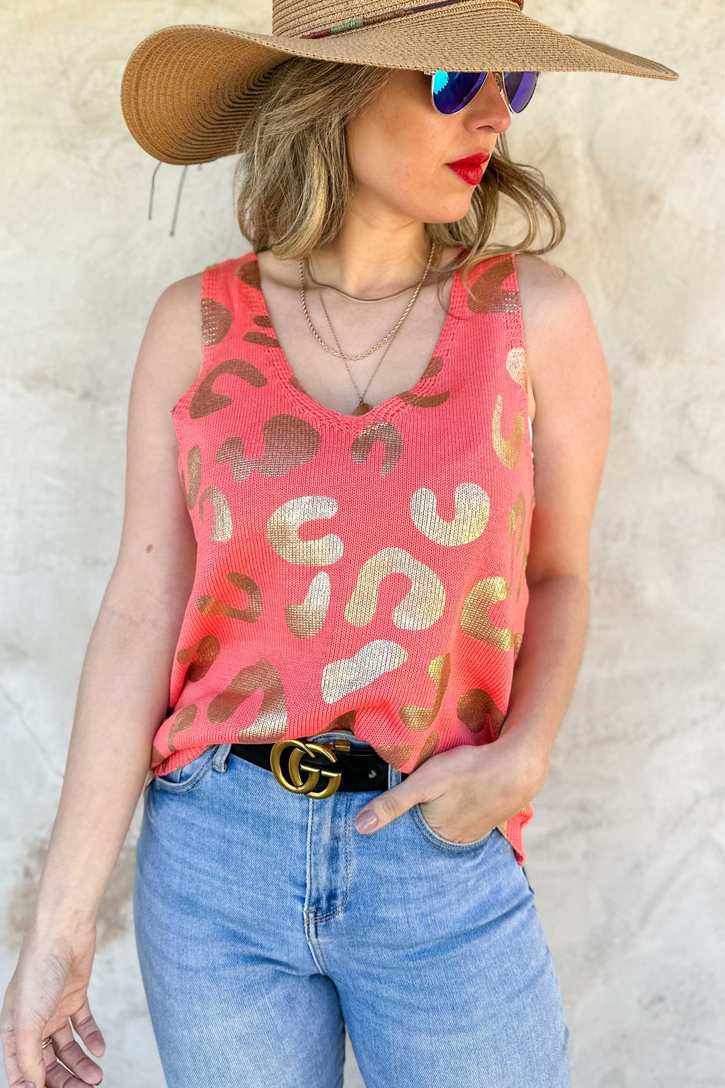 Coral Gold Leopard Printed Sleeveless V Neck Knitted Top