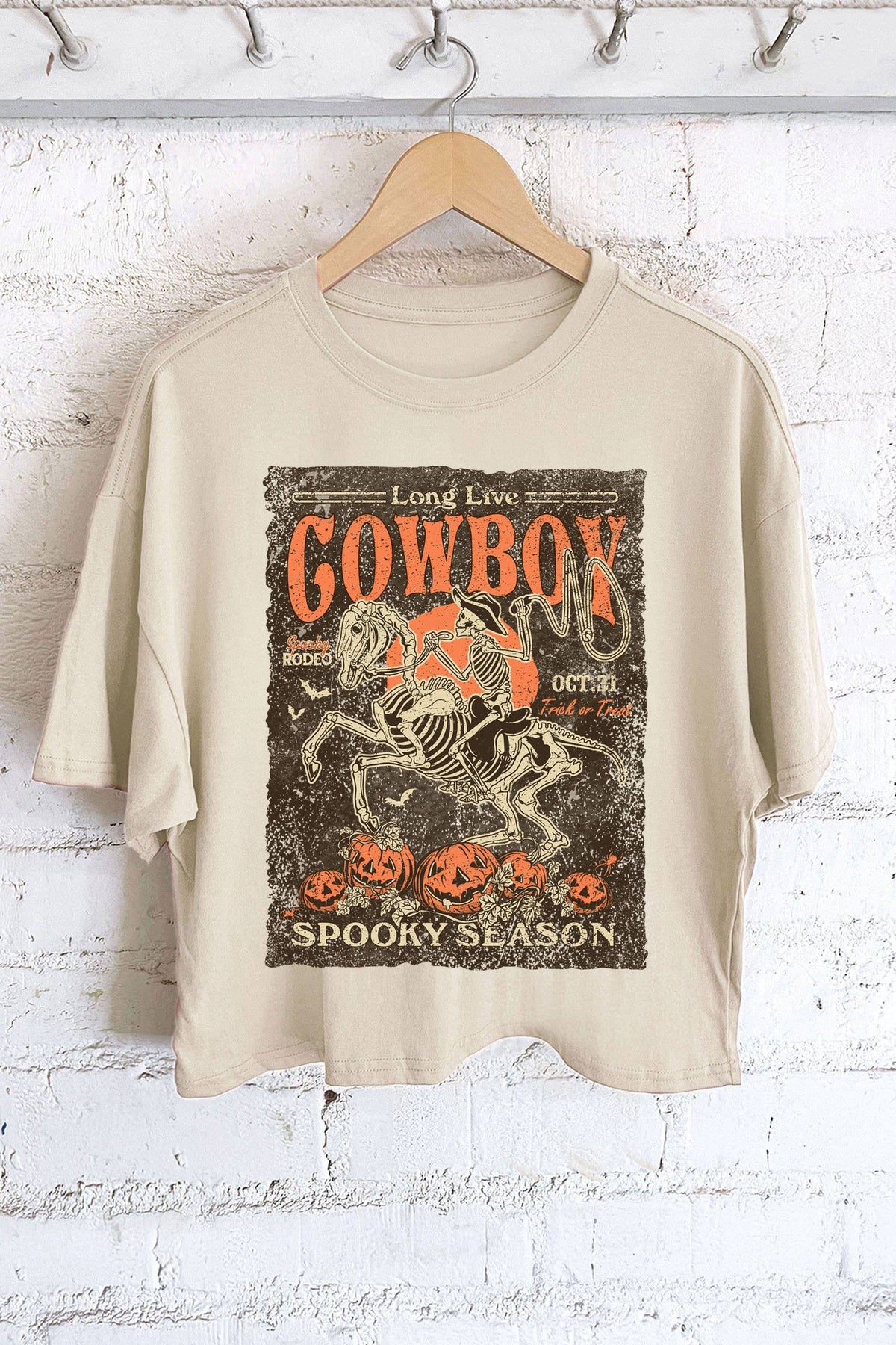 LONG LIVE COWBOY HALLOWEEN GRAPHIC LONG CROP TOP