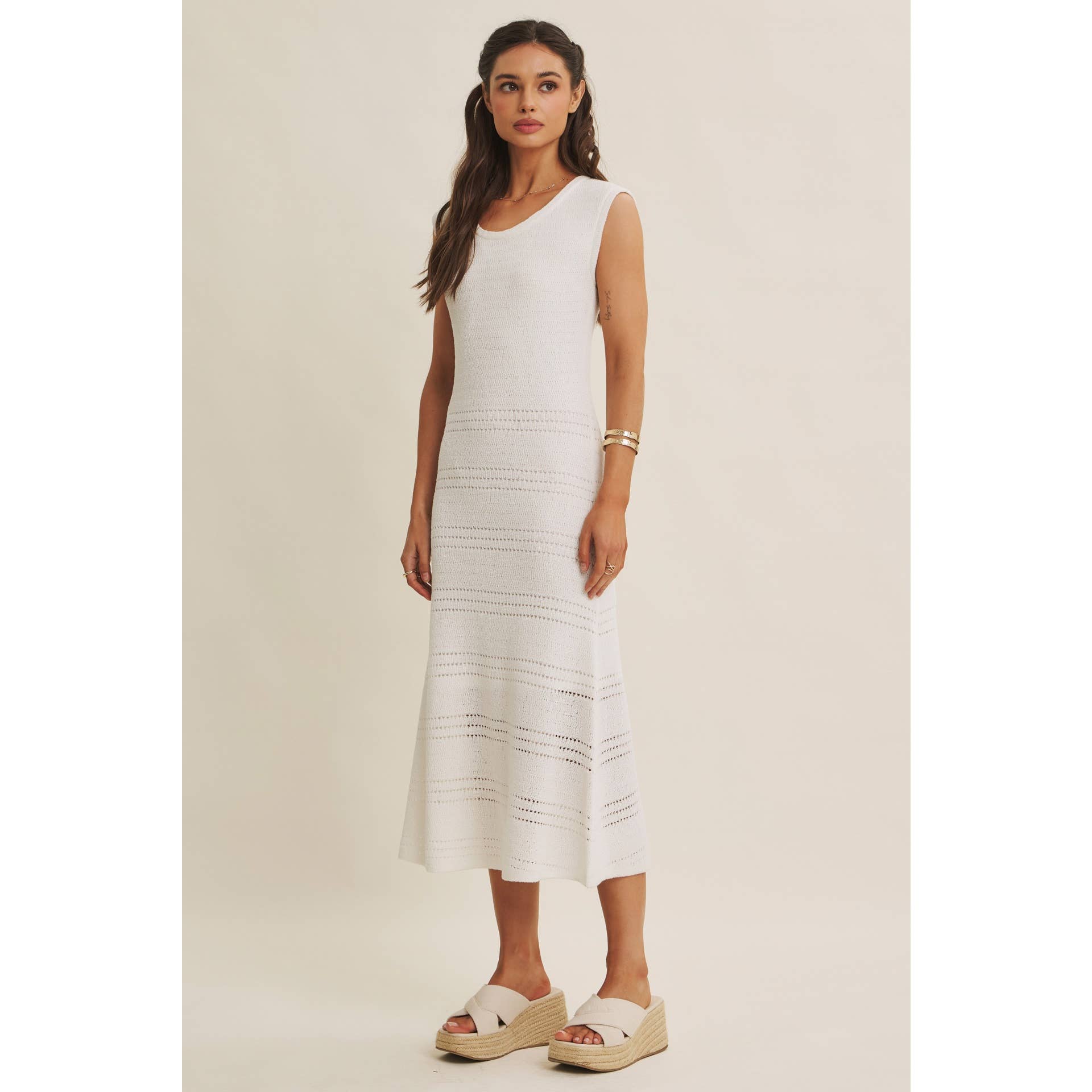 MINIMAL MUSE DROP SHOULDER FITTED TEXTURED KNIT MIDI DRESS
