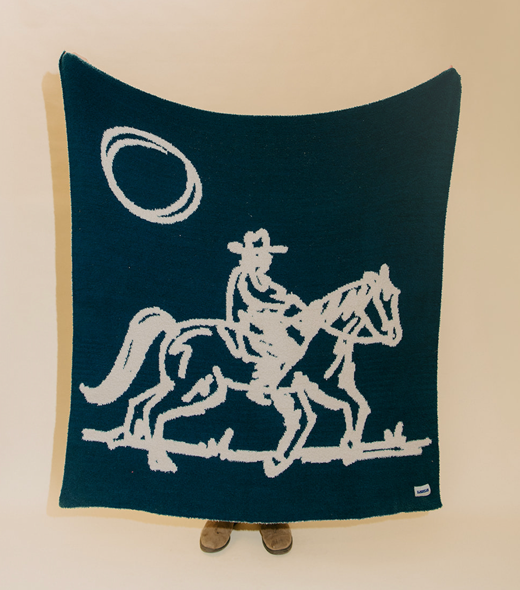 Drifter Plush Throw - Malibu Blue