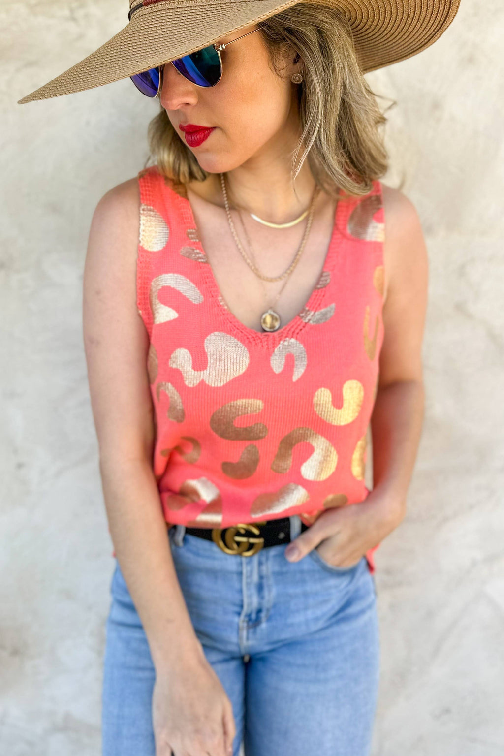 Coral Gold Leopard Printed Sleeveless V Neck Knitted Top